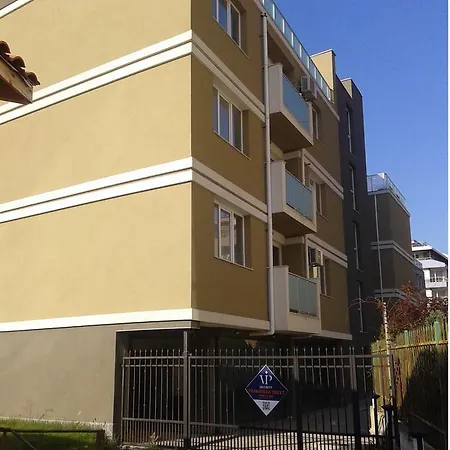 Apartment Kaloyan